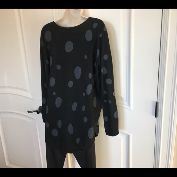 CMD 55 Black Studded Tunic Sweater L - Picture 5 of 5